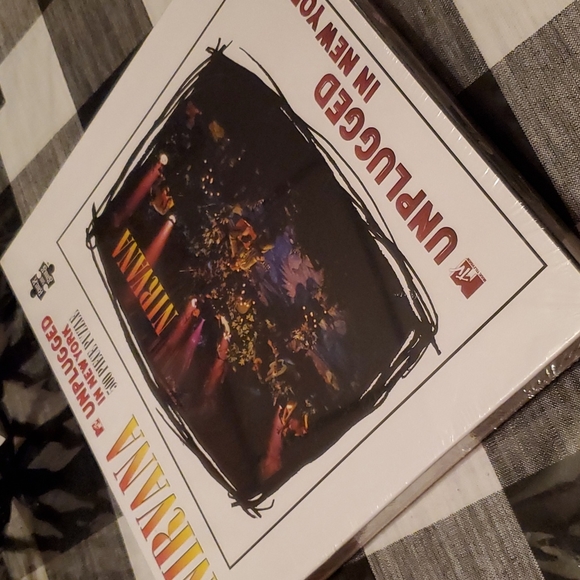 Nirvana unplugged in New York - Picture 3 of 3